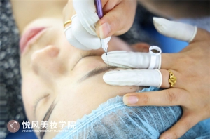 贵阳学纹绣毕业后工资高吗？建议了解下！