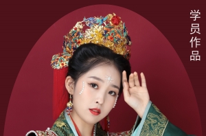 影视化妆师收入有多高？