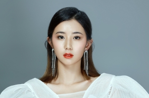 学化妆有前途吗？化妆史了解吗？