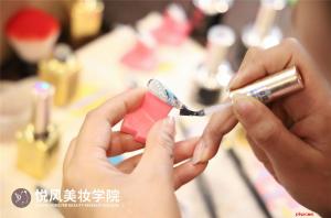 90%人不知道！零基础学美甲根本不用熬半年！