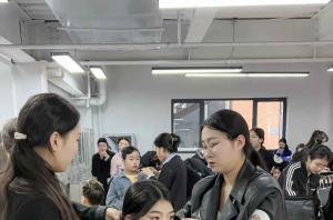 从手残党到专业化妆师，你的蜕变从这里开始